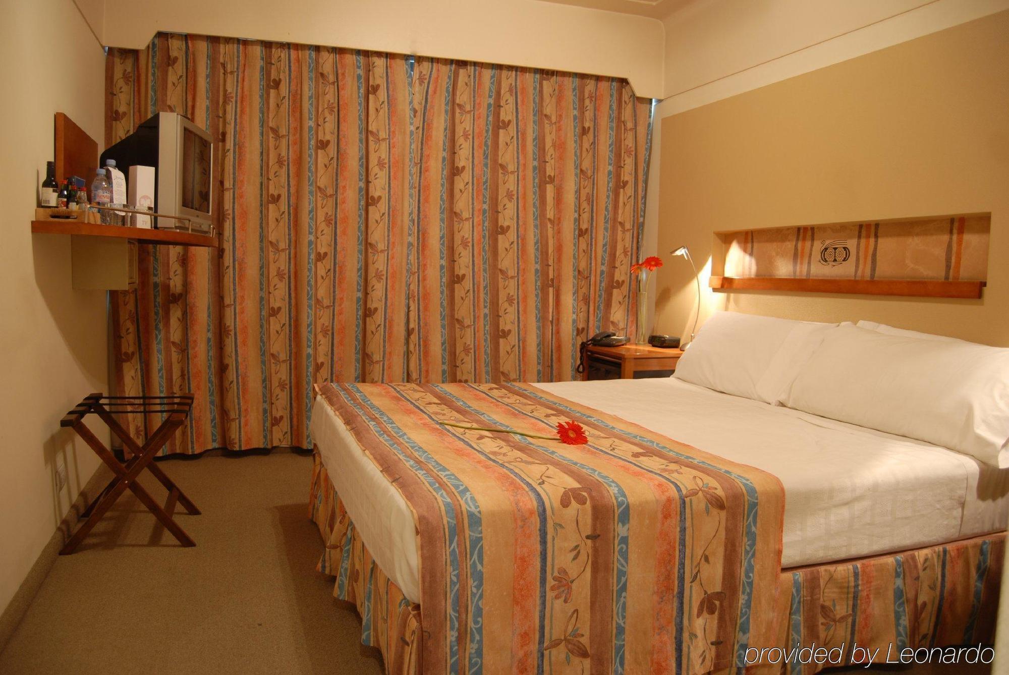 فندق ميندوزافي  رايثيس أكونكاغوا الغرفة الصورة